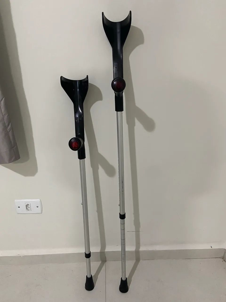Locação Muletas - Foto 3
