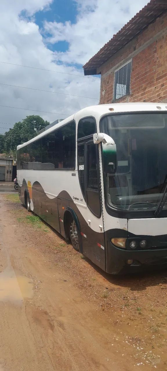 Ônibus toco a venda 