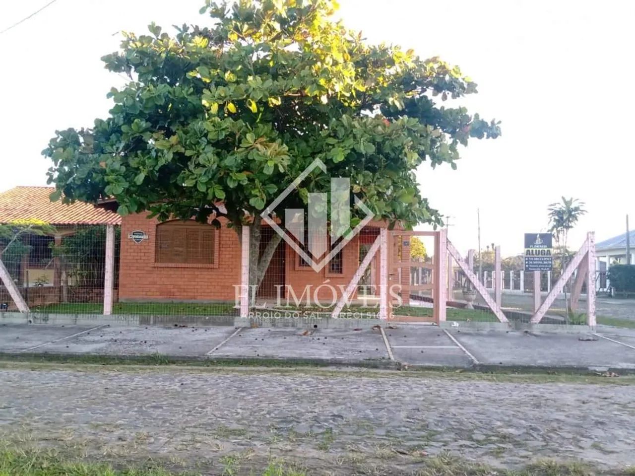 Casa para aluguel tem 120 metros quadrados com 3 quartos em Malinsky - Arroio do Sal - RS - Foto 2