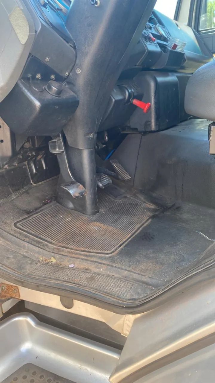 CAMINHÃO FORD CARGO 1317 E ANO 2009 - BAU - Foto 8