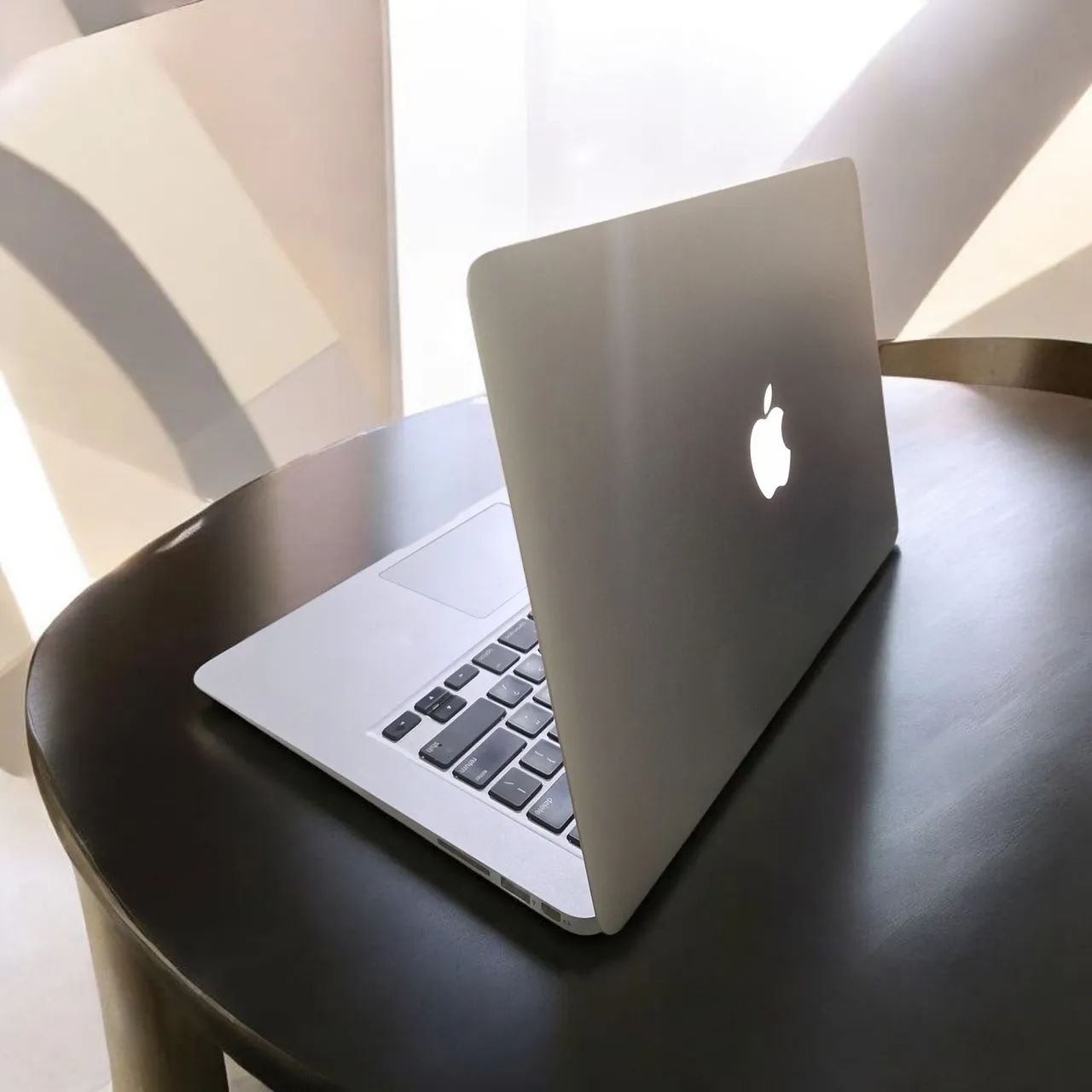 MacBook 13inch widescreen notebook ブラック Notebook 13.6pol Apple MacBook Air (M2, 16GB, SSD 256GB, MacOS