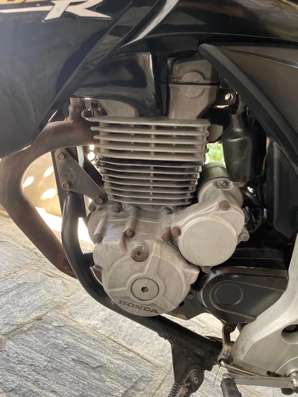 Moto Honda CB 300 - Foto 6