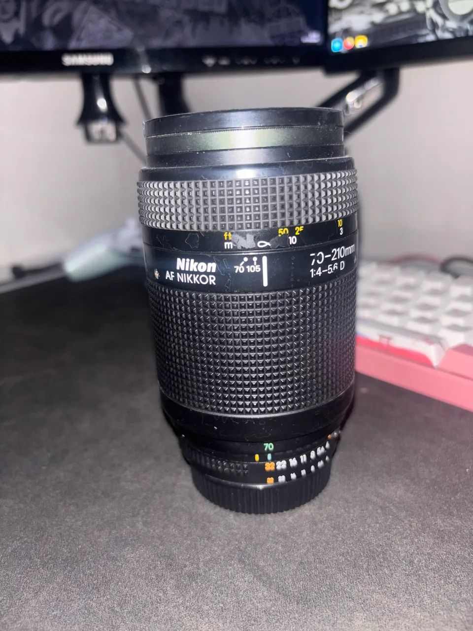 Nikon 70-210mm