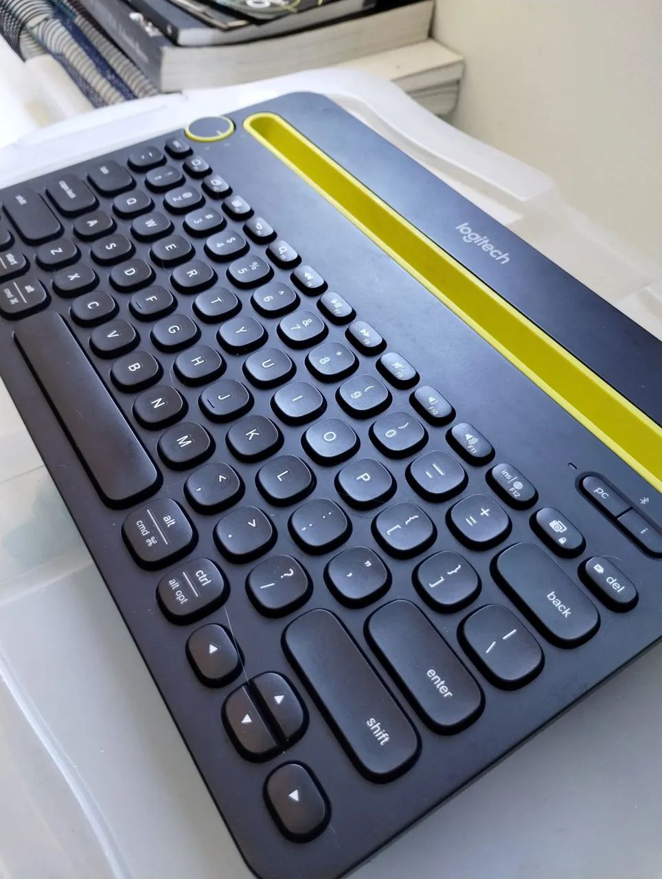 Teclado Logitech bluetooth  - Foto 2