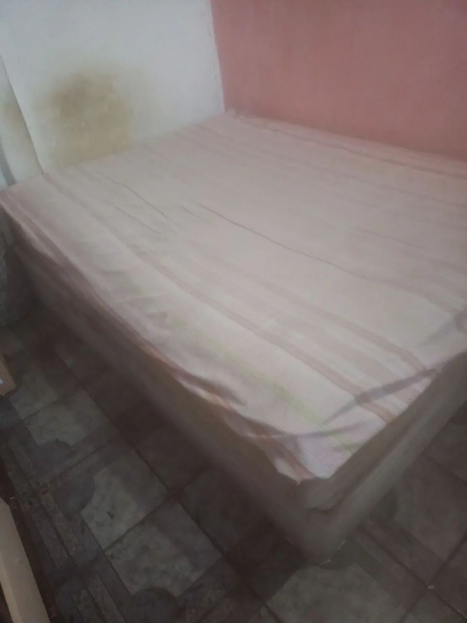 Vendo cama de casal da Tok stok  - Foto 4