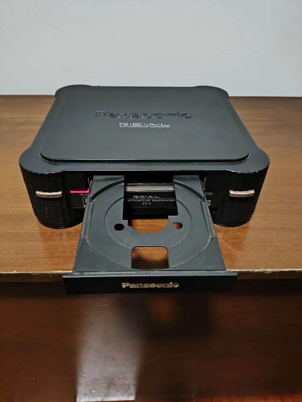 Panasonic R.E.A.L 3DO FZ-1 本体 Panasonic Real 3DO FZ-1 - Consoles de Vídeo Game - Piedade