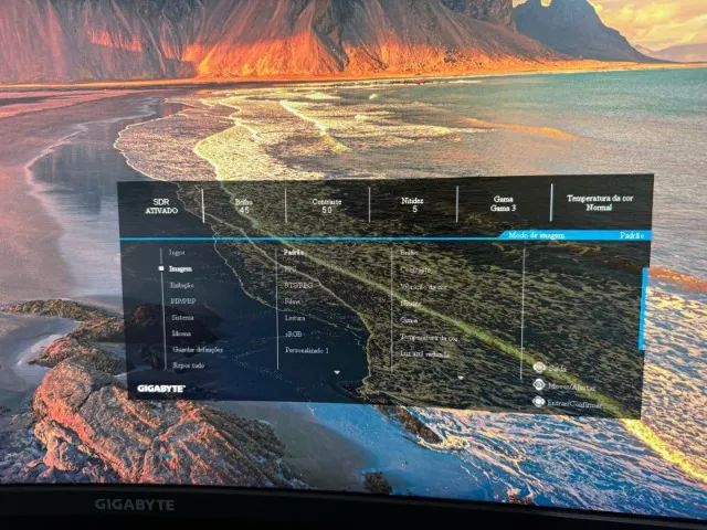 Monitor Gamer Gigabyte 32" G32QC A - Foto 2
