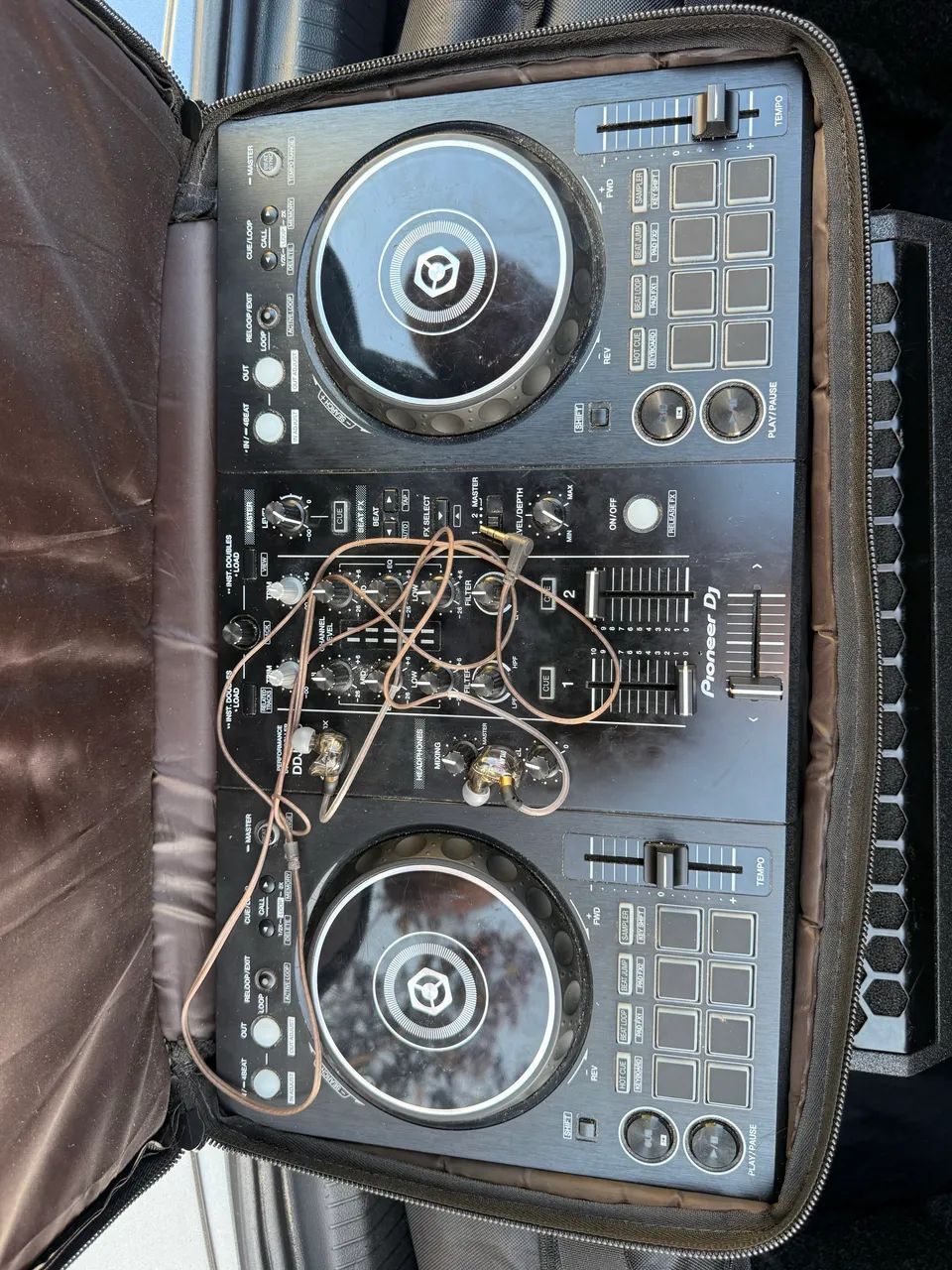 Vendo controladora DDJ 400