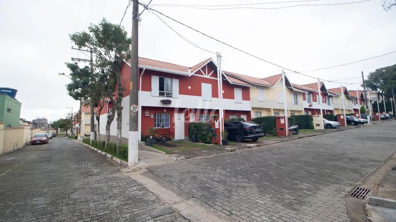 Sobrado no Condomínio Vila Davinci 