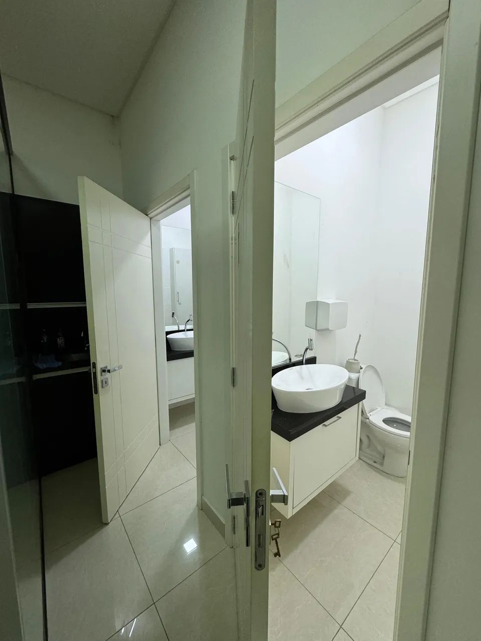 Sala comercial - localizado em Itapema / Meia Praia REF: DW650166 - Foto 4