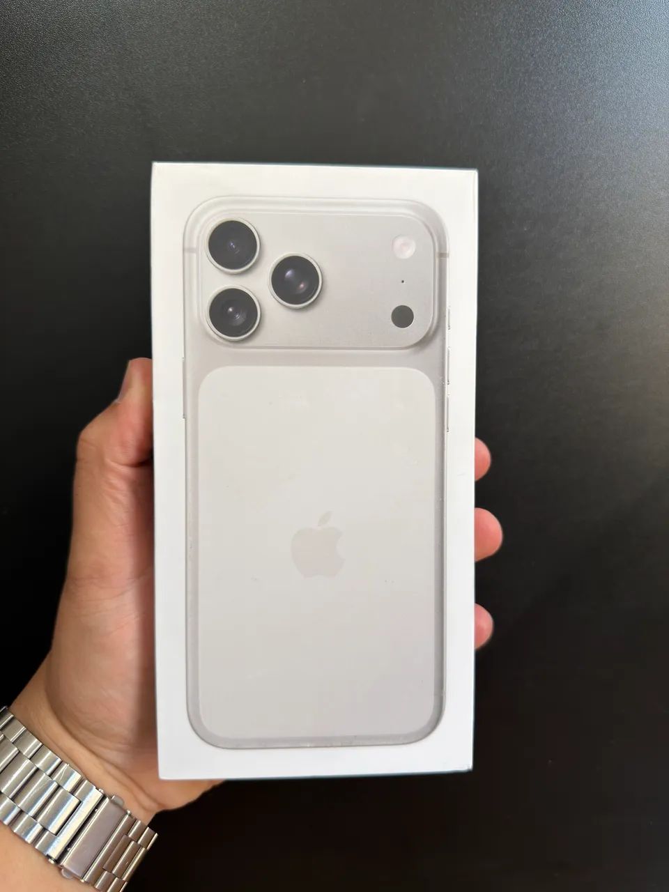 Iphone 17 Pro Max Silver | Lacrado