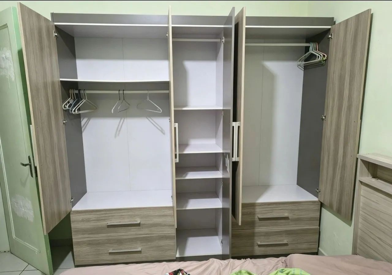Guarda roupa semi novo  - Foto 2