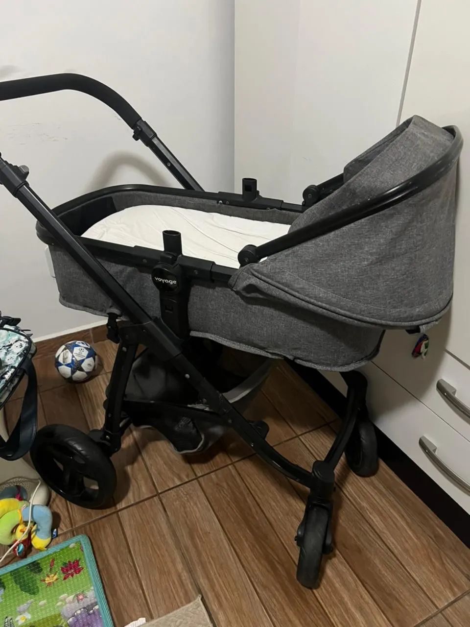 carrinho de bebe voyage moises retratil