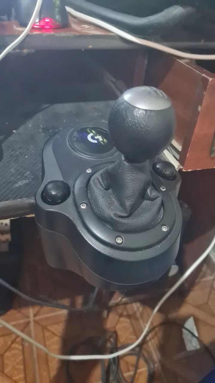 Cambio Logitech driving force