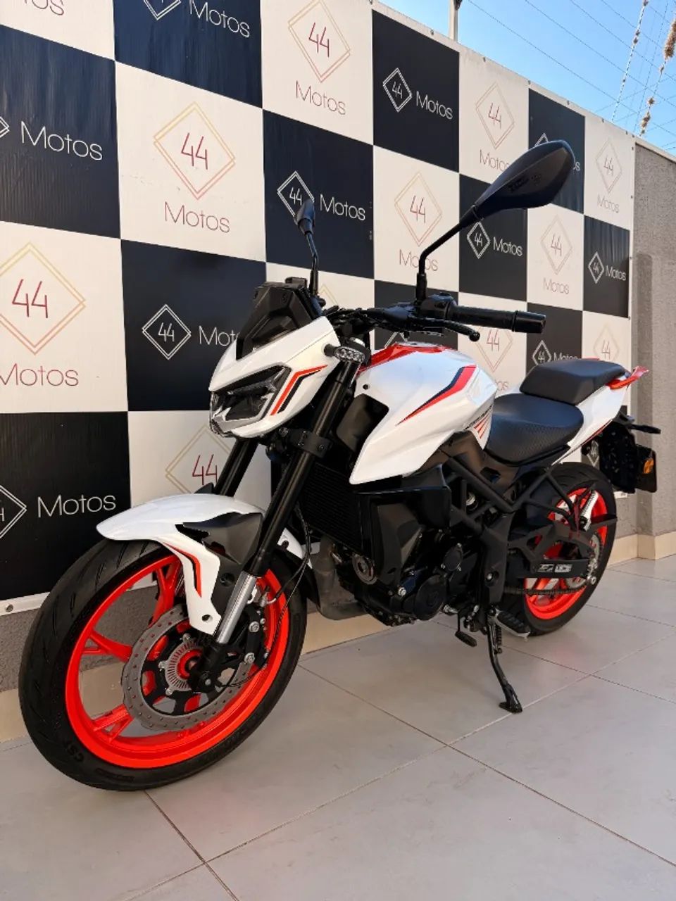 Shineray 250 Flash EFI 2025 - 1521512083 | OLX