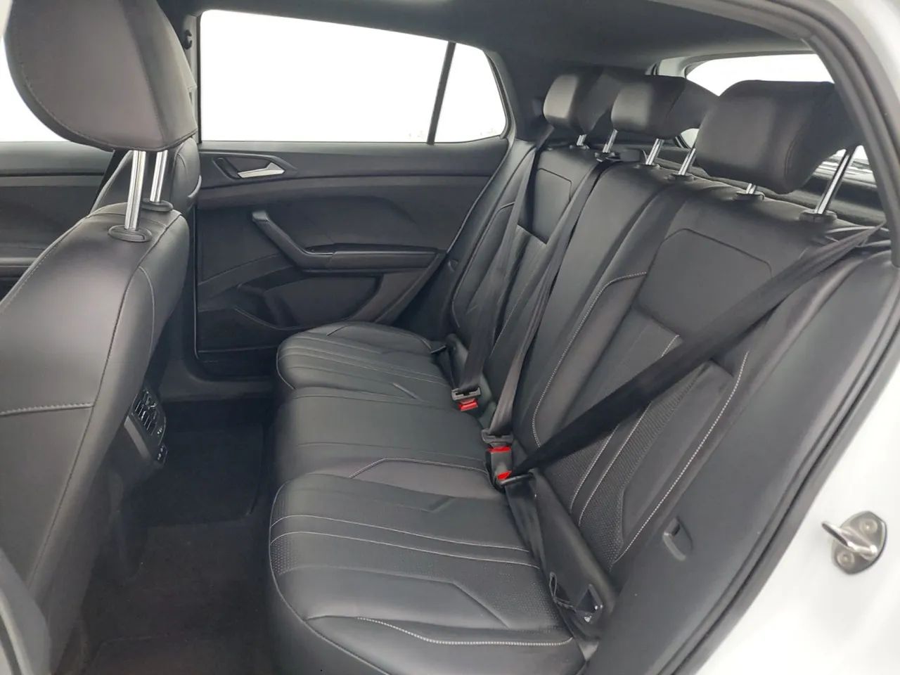 Volkswagen T-Cross Highline 1.4 TSI Flex 16V 5P AUT, foto 17 de 18