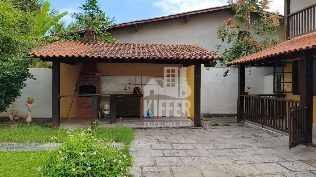 Casa duplex com 3 quartos em Engenho do Mato