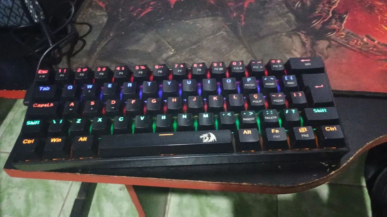 Teclado Redragon Lakshmi