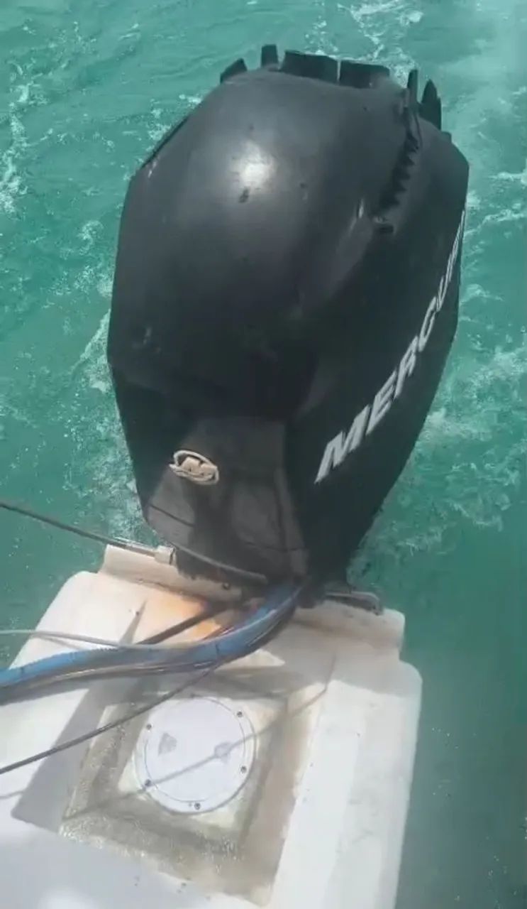 Motor 75 hp 4 tempos  - Foto 2