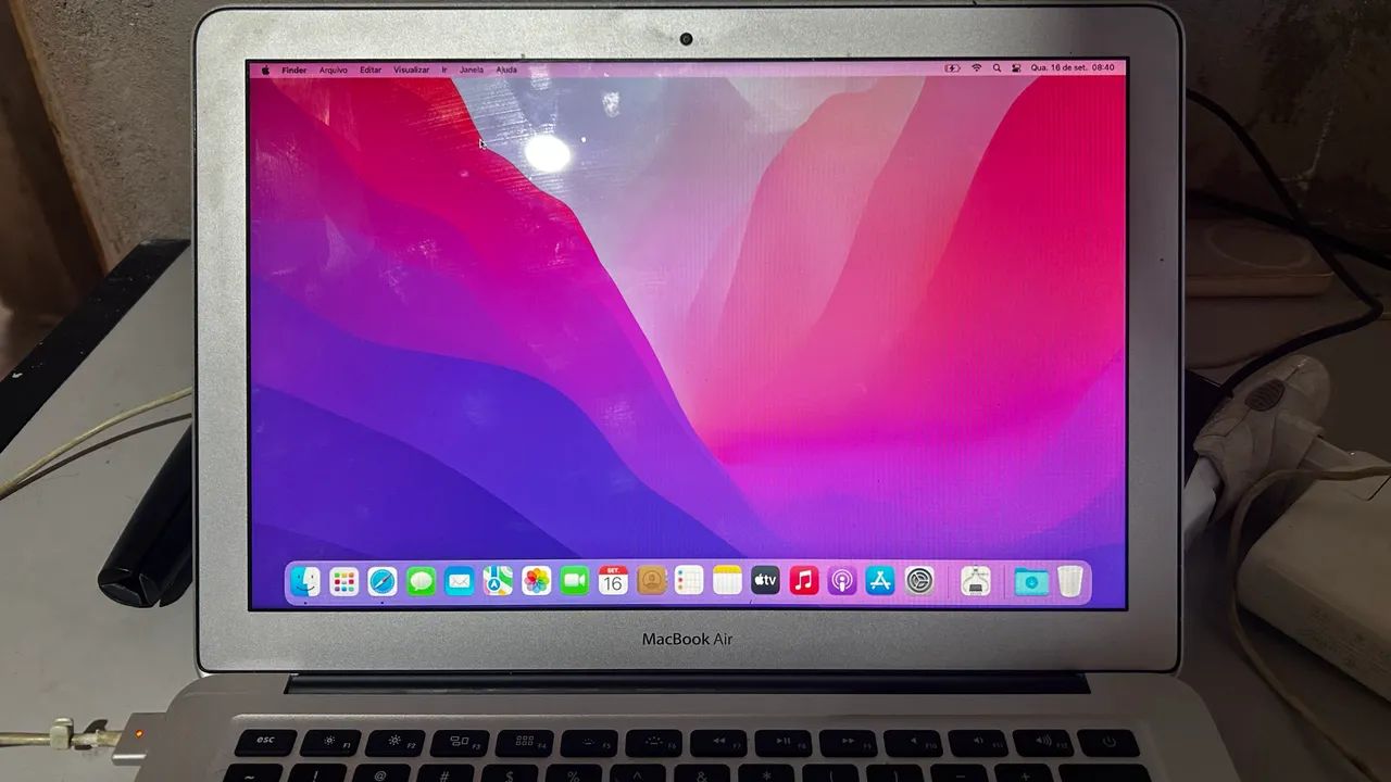 MacBook Air 13" (2017) | Core i5, 8GB RAM, 128GB SSD