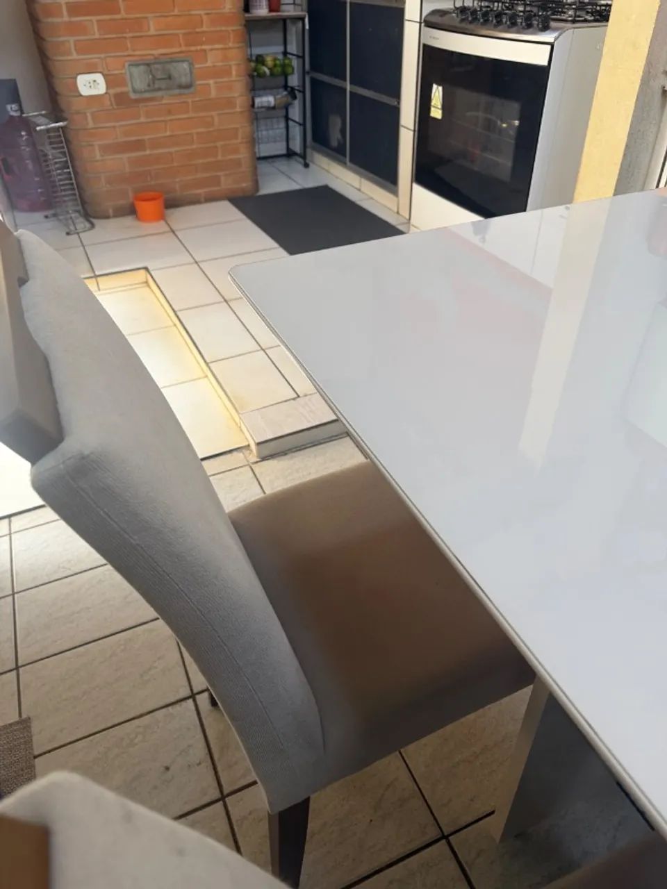 Mesa de jantar com 4 cadeiras - Foto 3