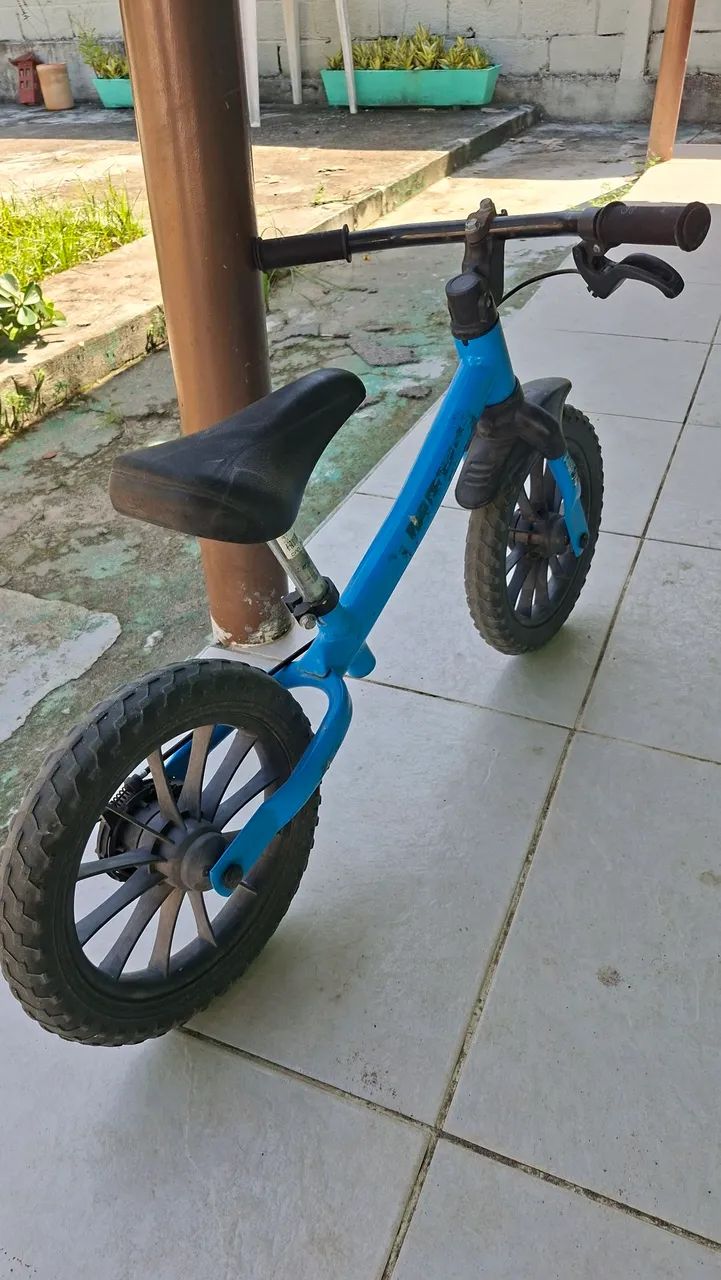 Bicicleta Infantil de Equilíbrio Azul - Foto 5