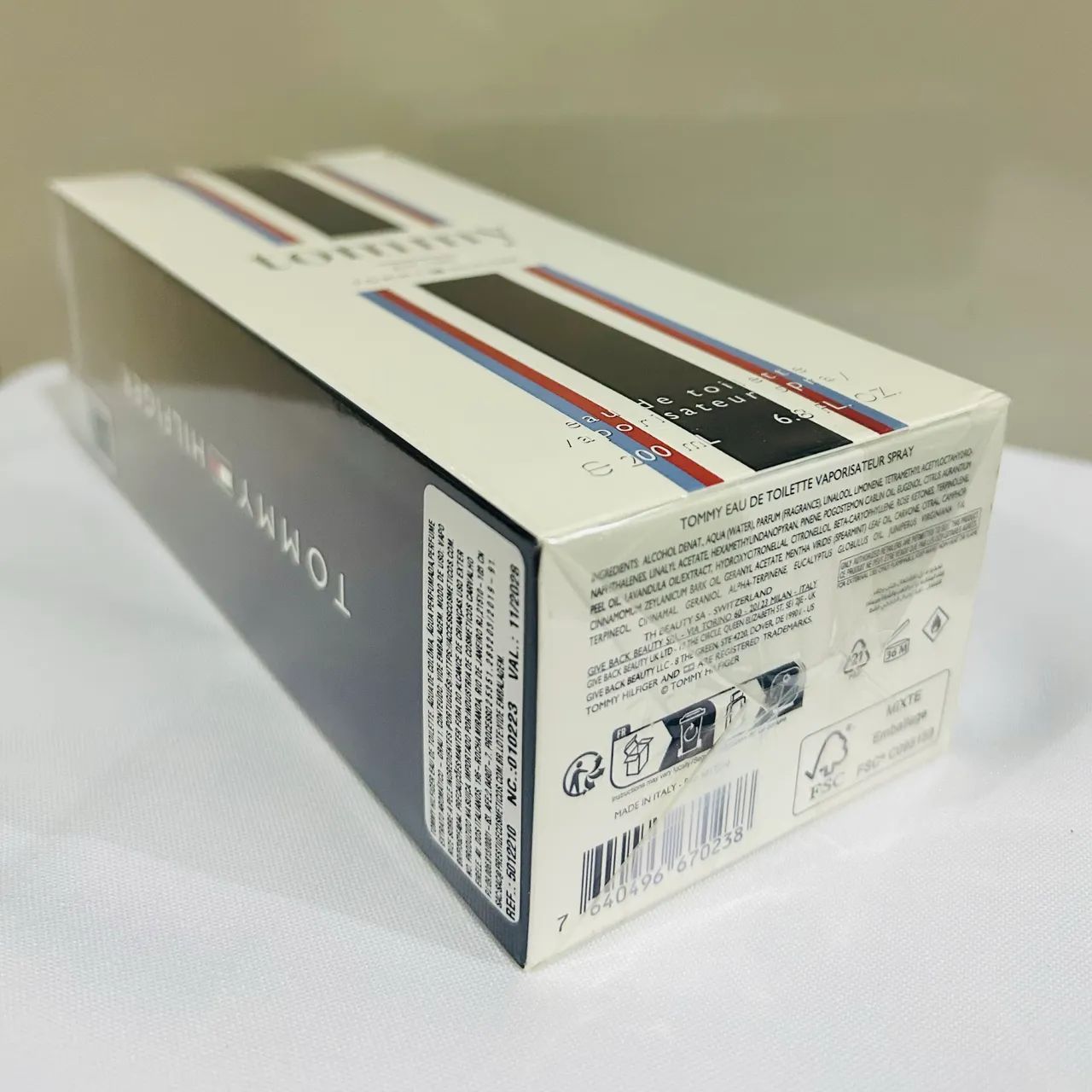 Perfume Tommy Hilfiger Eau de Toilette 200ml - Novo e com Selo Adipec - Foto 4
