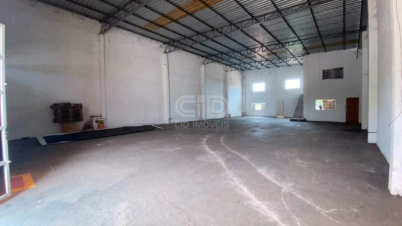 Galpão com Aproximadamente 430m² no Bairro Nova Esperança - Foto 3
