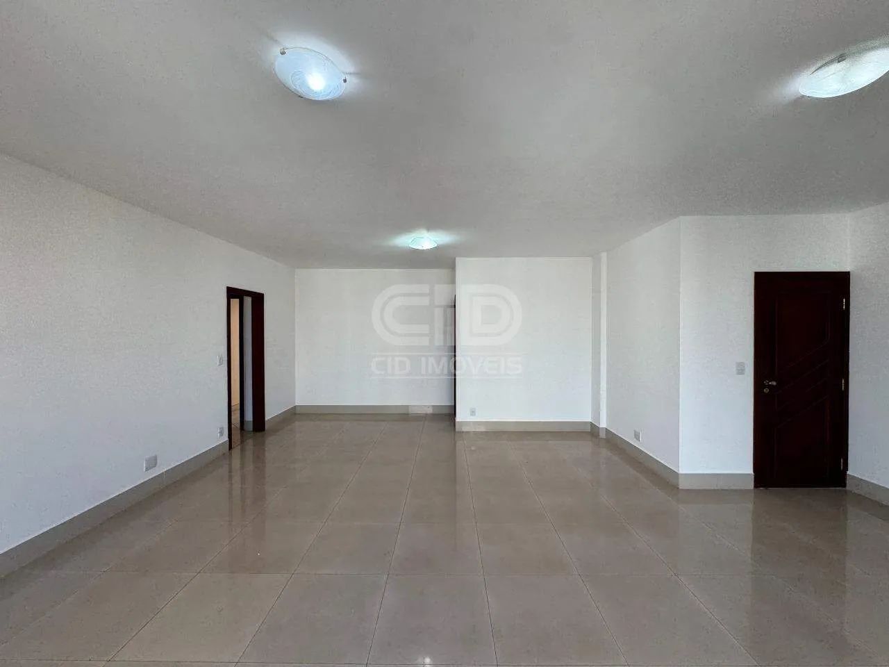 Apartamento com 3 Suítes no Edifício Tuparandy - Foto 4