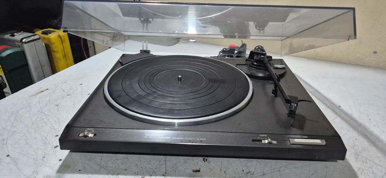 Toca disco technics sl-b210