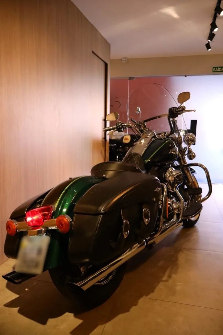 Harley Davidson Road King Classic  - Foto 5