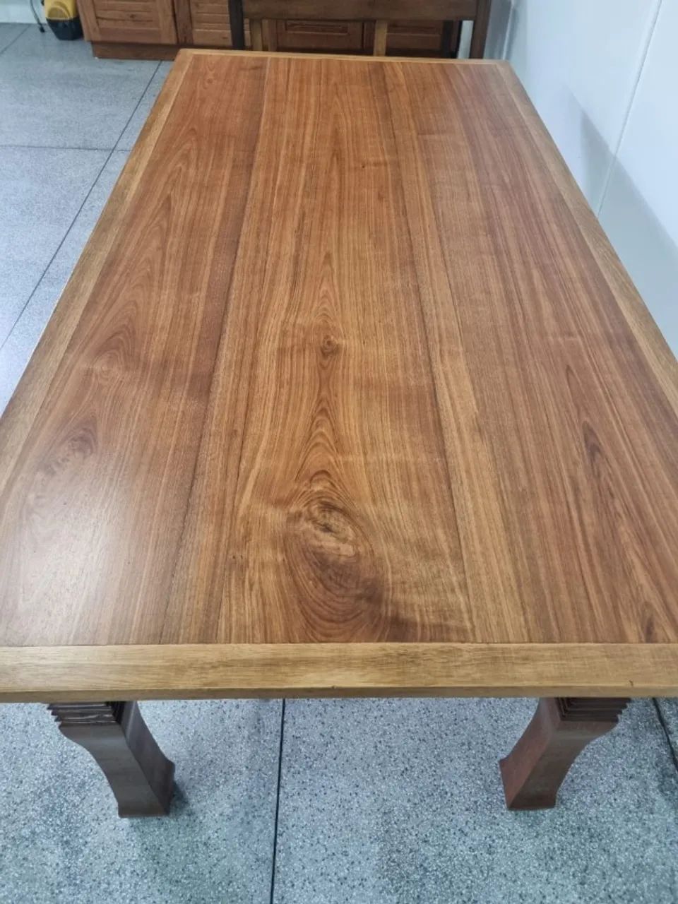 Mesa maciça de pau-óleo - Foto 2