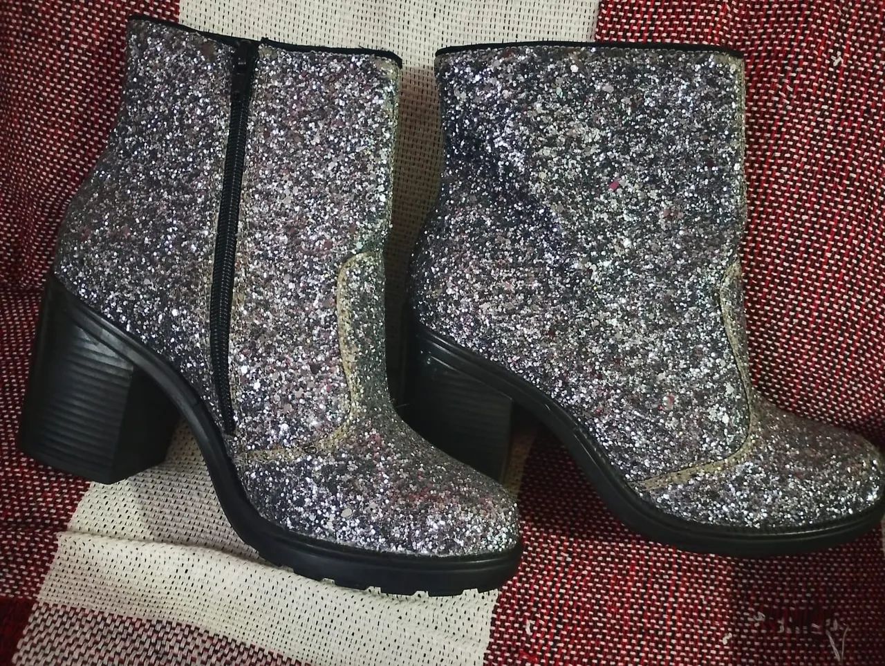 Bota brilhante  - Foto 2