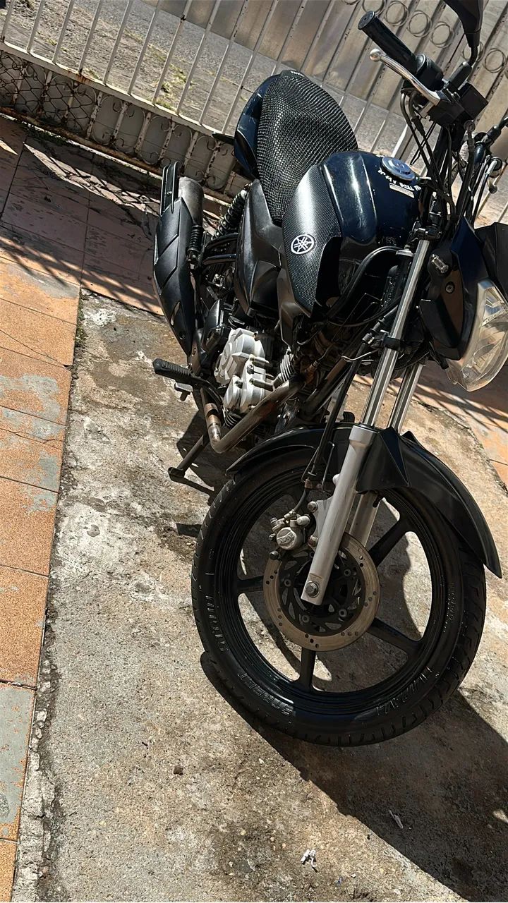 Moto Yamaha Factor 