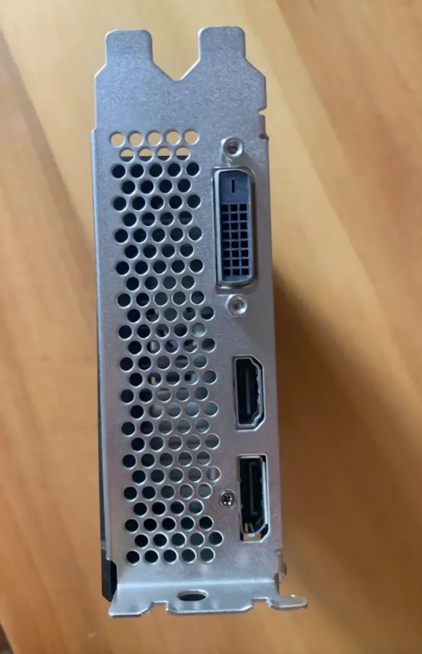 NVIDIA GeForce GTX 1660 TI 6GB - Foto 2