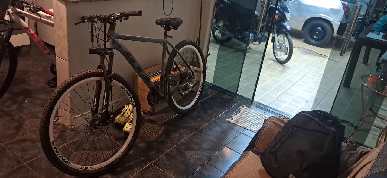Bicicleta aro 29 - Foto 2