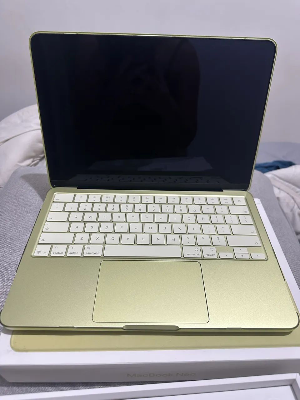 MacBook Neo 128g - Foto 3