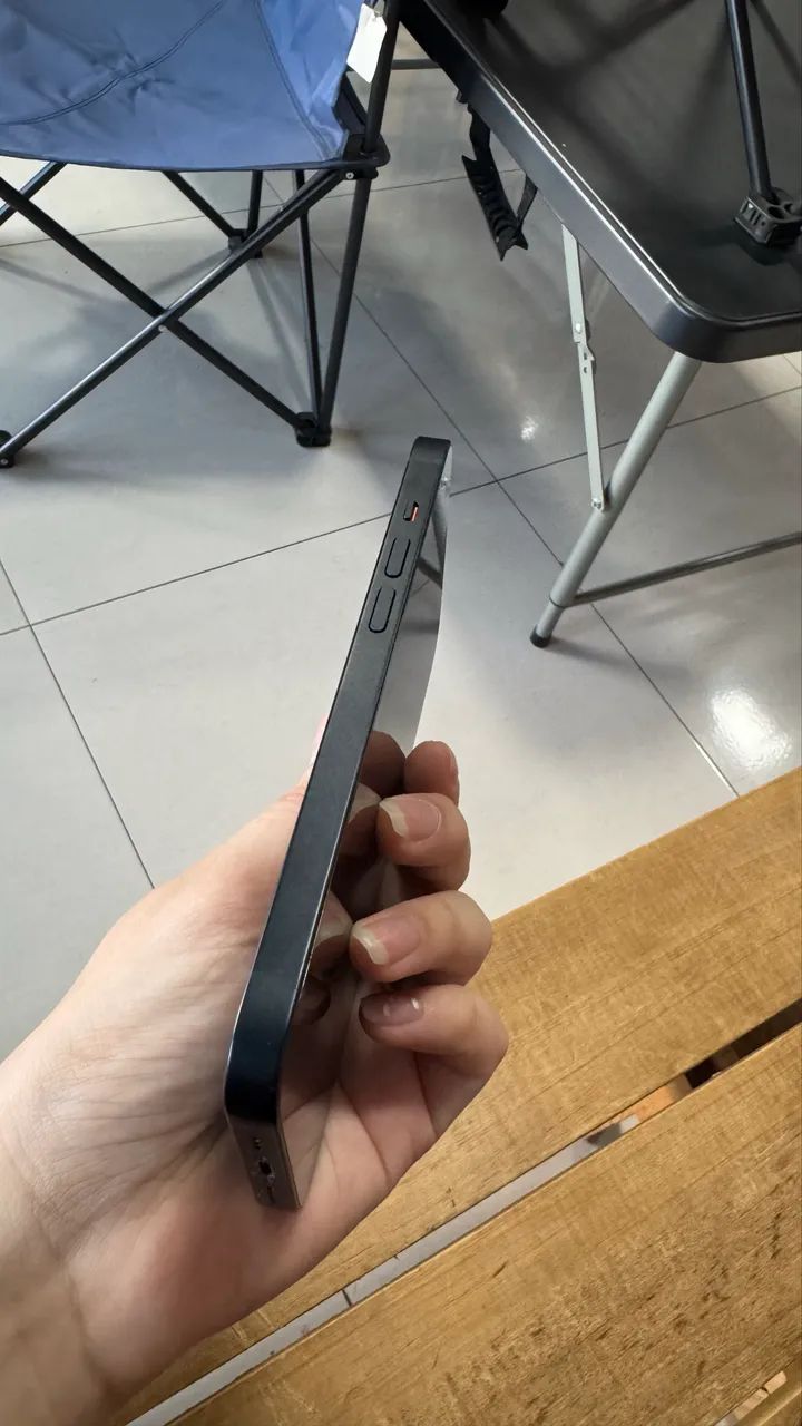 iPhone 14 256GB 2.290,00 azul marinho  - Foto 4
