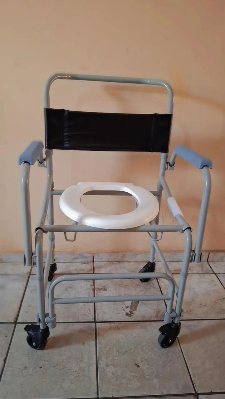 Cadeira higiênico de banho  - Foto 3