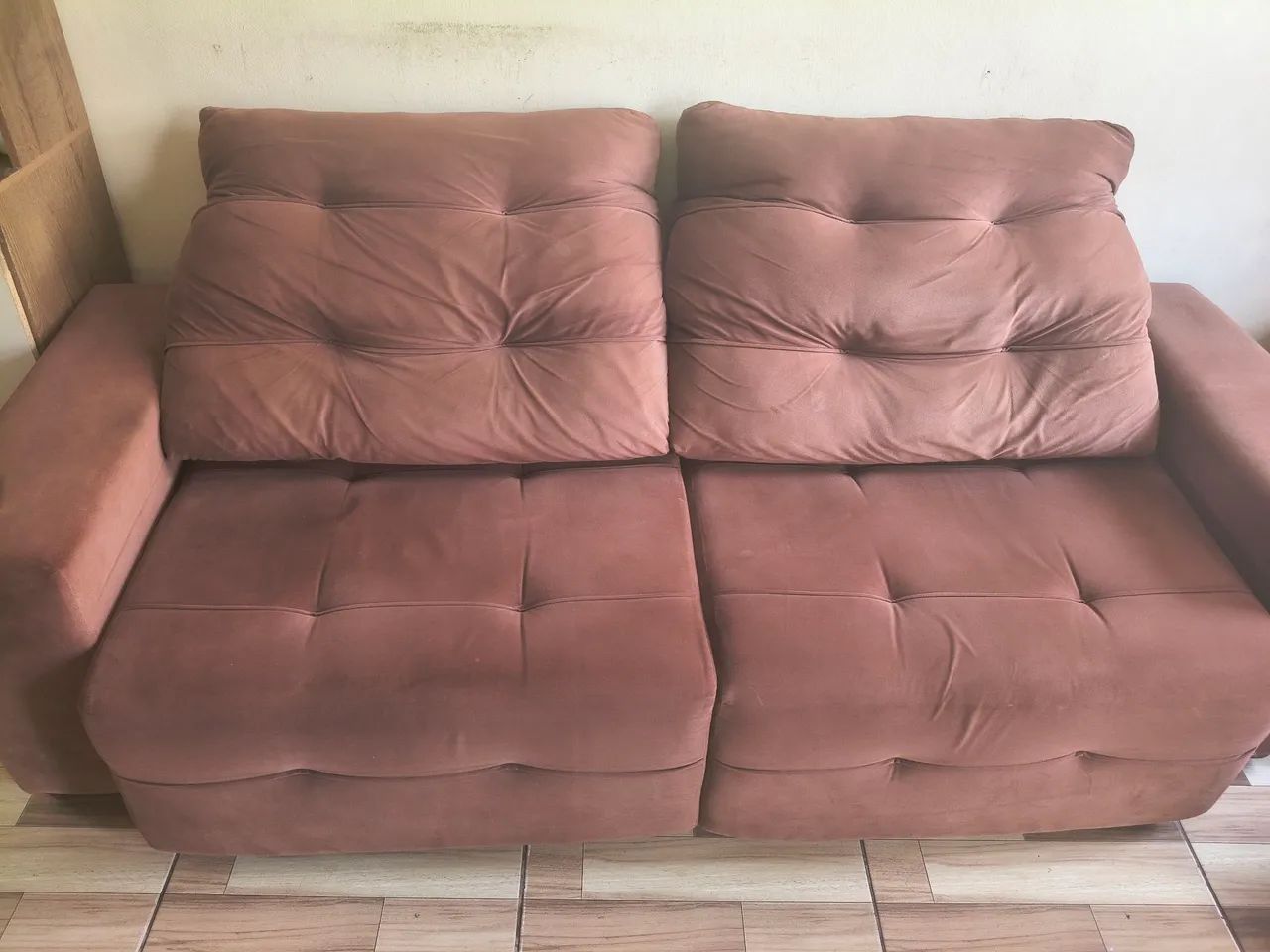 Sofá retrátil em ótimo estado 