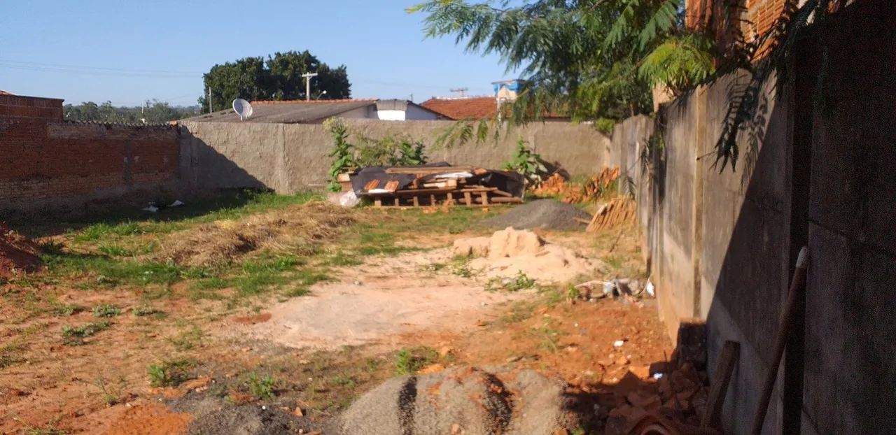 Lote plano ótimo local rua colombia - Foto 4