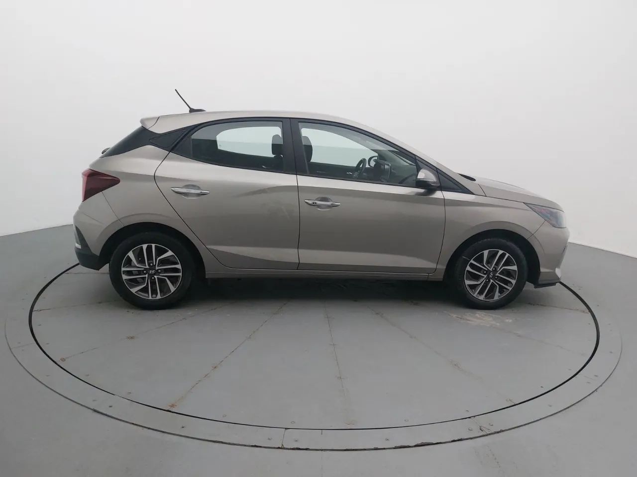 Hyundai HB20 Limited 1.0 Flex 12V Mec., foto 6 de 18