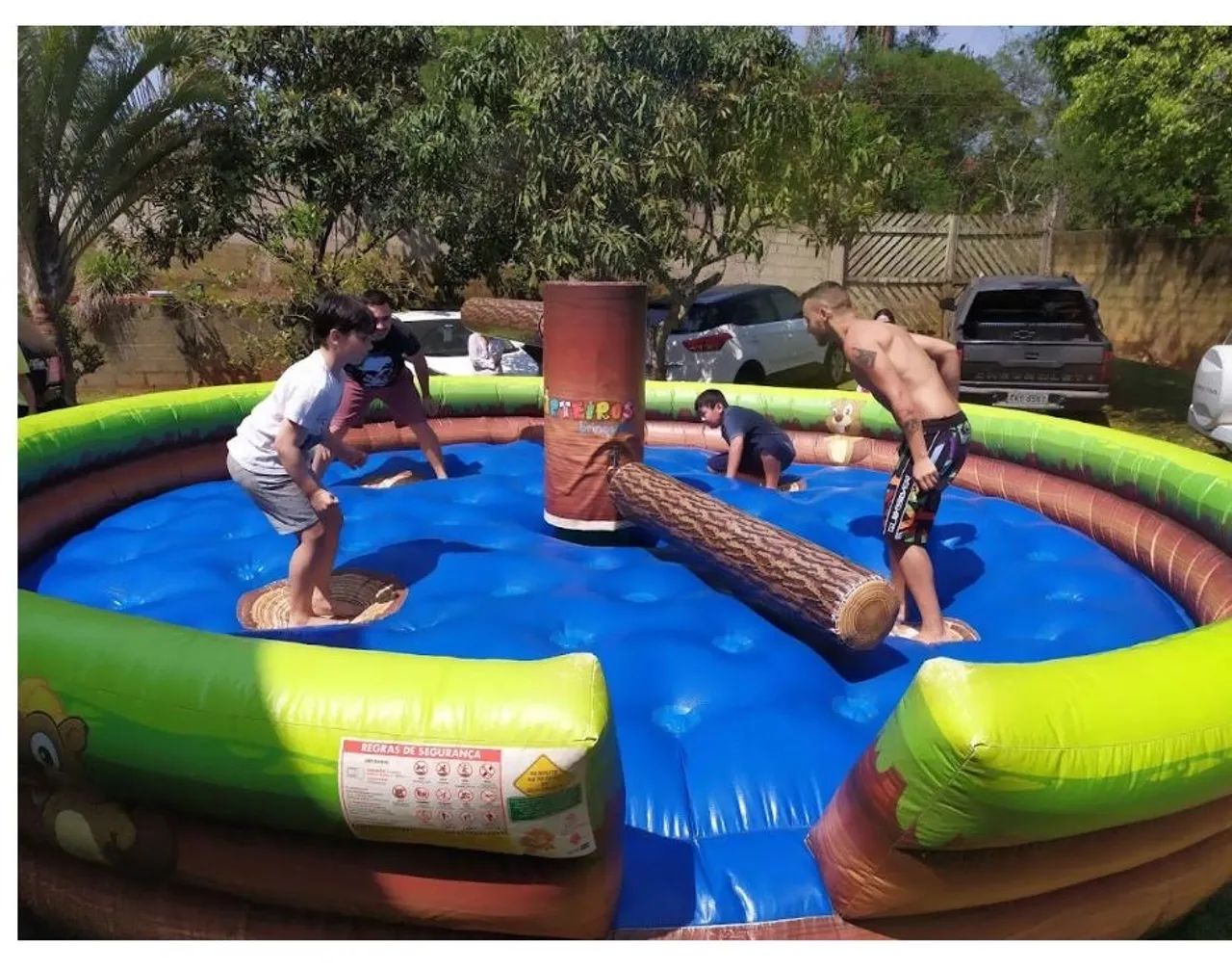 Inflável  (futebol de sabão e giro radical) - Foto 3