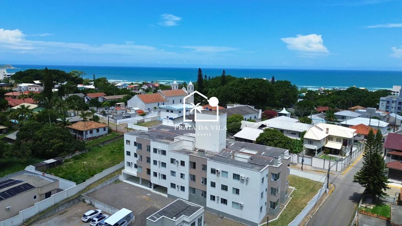 Apartamento a 650m da Praia da Vila com 2 Dormitórios e Sacada com Churrasqueira - Foto 2