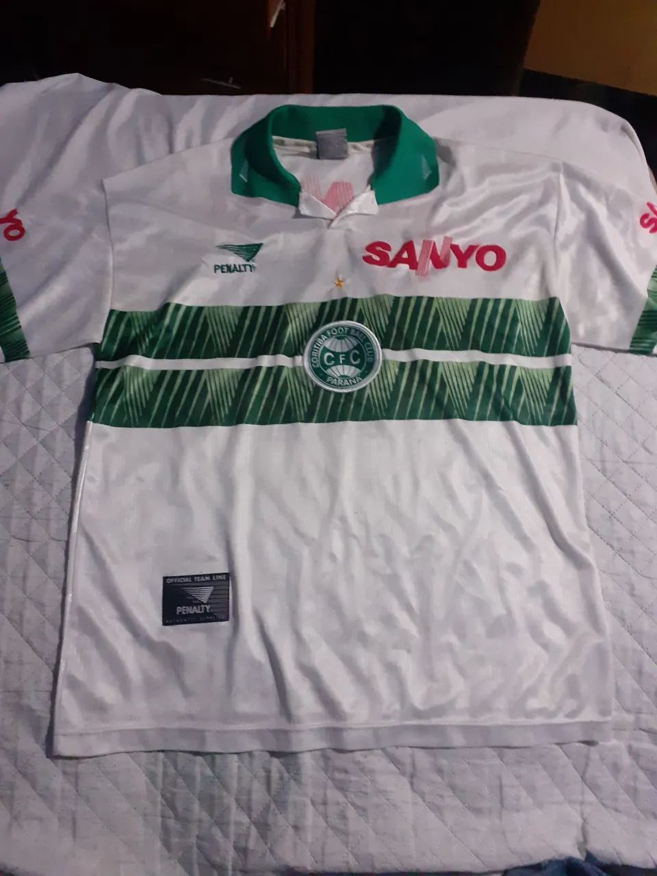 Vendo camisa do CORITIBA antiga 