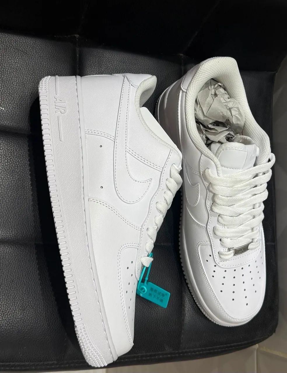 Tênis Nike Air Force 1 Triple White - Foto 3