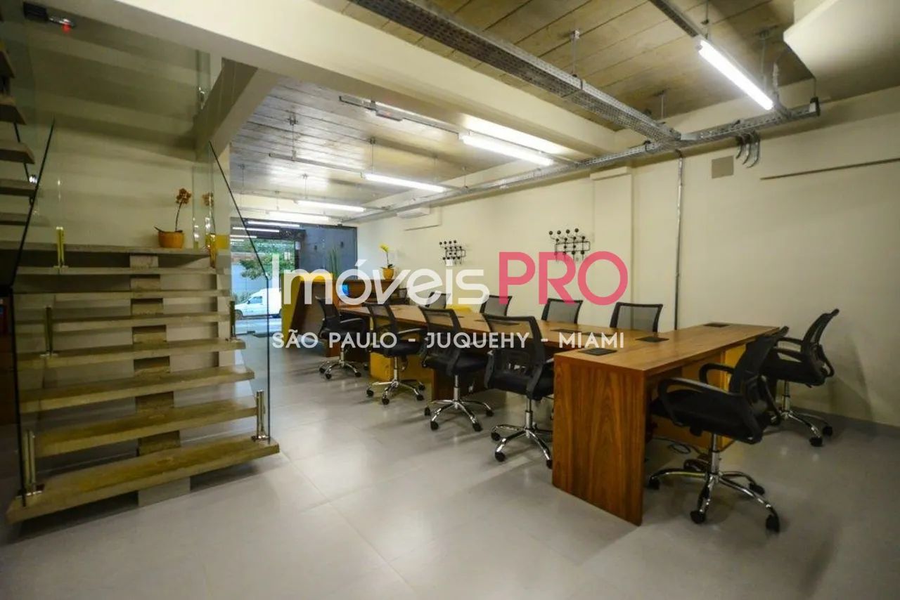 Prédio Comercial mobiliado com 248M² no Campo Belo