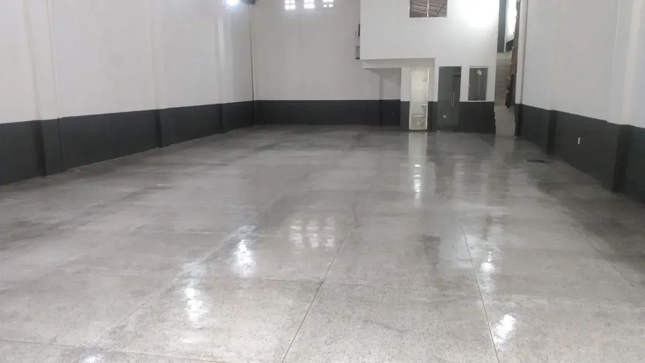 Galpão comercial para locação na Rod. Mário Covas