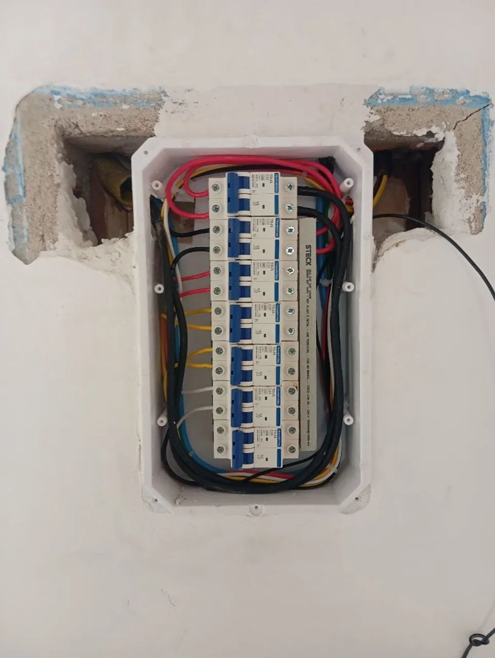 ELETRICISTA PROFISSIONAL | Serviços com Garantia e Segurança - Foto 4