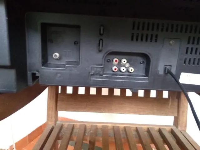 TV Panasonic 20 polegadas Pana black - Foto 2